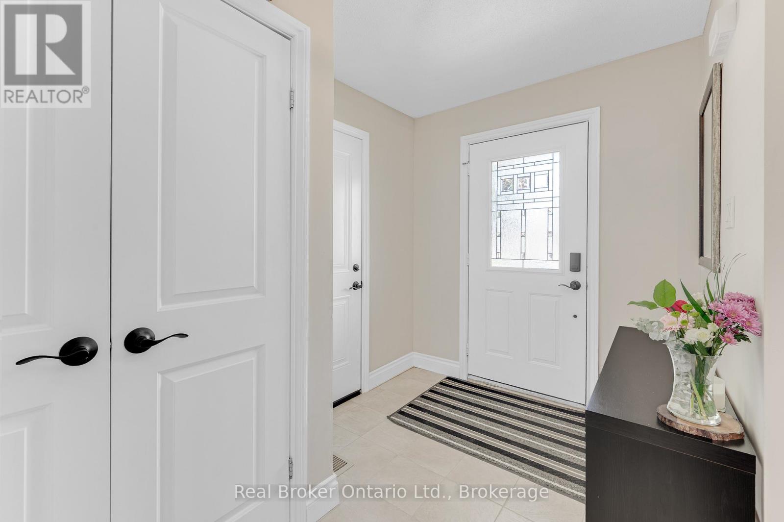 206 Athenia Drive, Hamilton, Ontario  L8J 1V8 - Photo 8 - X13161300