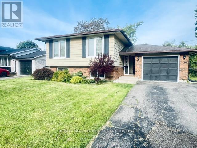 25 Idylwood Road, Welland (N. Welland), Ontario  L3C 1X2 - Photo 1 - X13161460