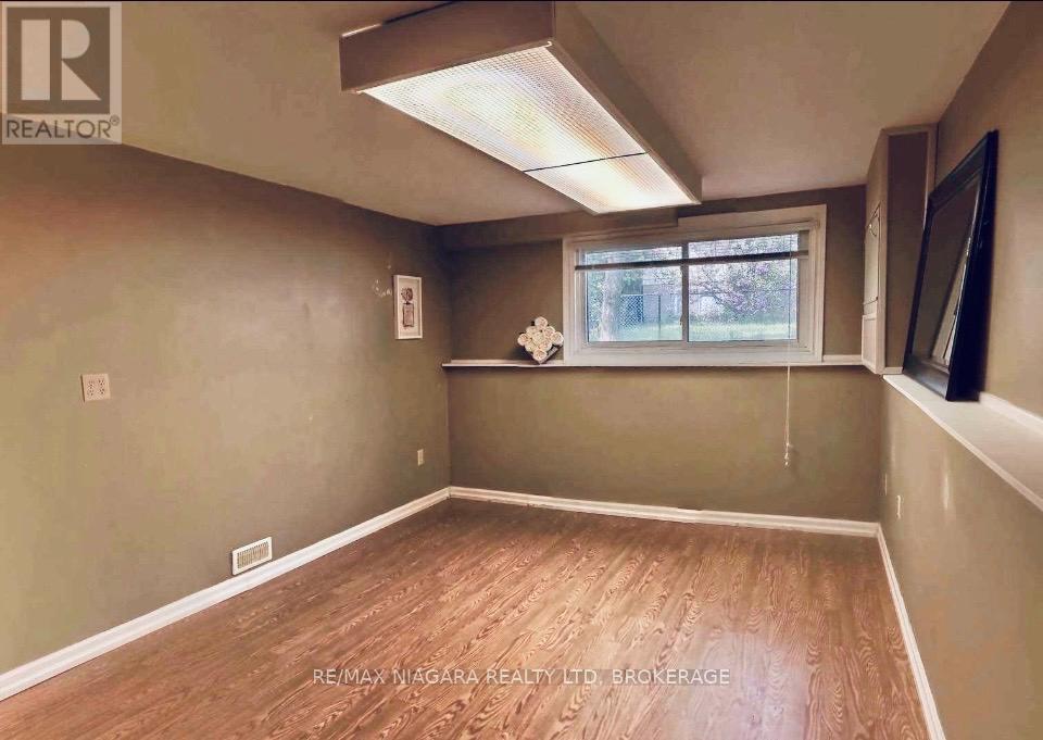 25 Idylwood Road, Welland (N. Welland), Ontario  L3C 1X2 - Photo 12 - X13161460