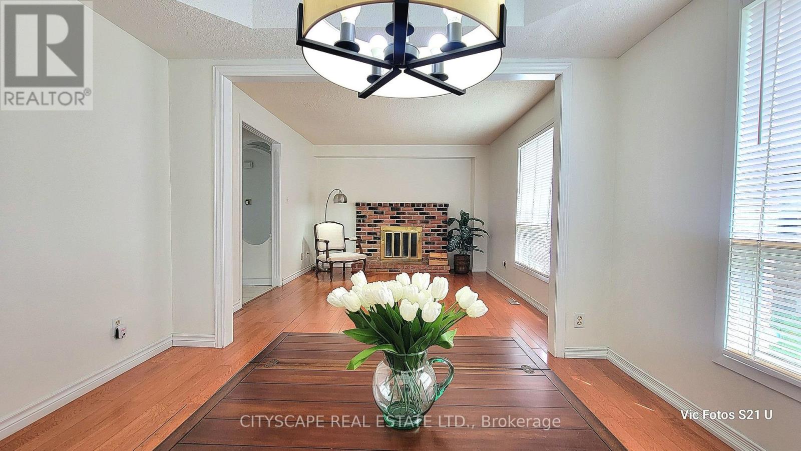 6196 Millers Grove, Mississauga, Ontario  L5N 3C8 - Photo 7 - W13156000