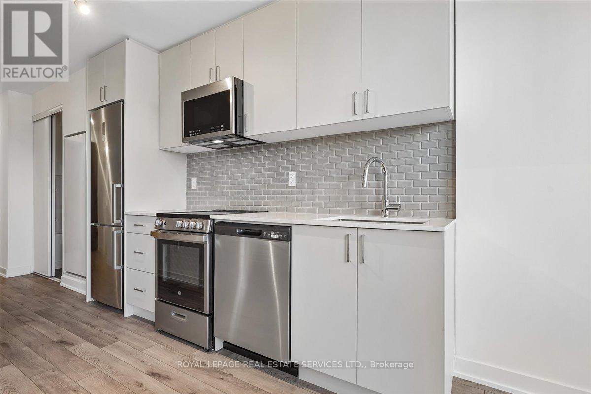 108 - 1005 Dundas Street E, Oakville, Ontario  L6H 8C7 - Photo 5 - W13160900