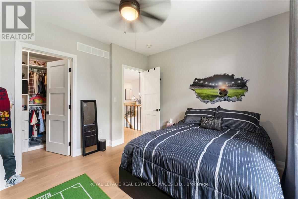251 Aldercrest Avenue, Hamilton, Ontario  L9B 1L7 - Photo 27 - X13160894