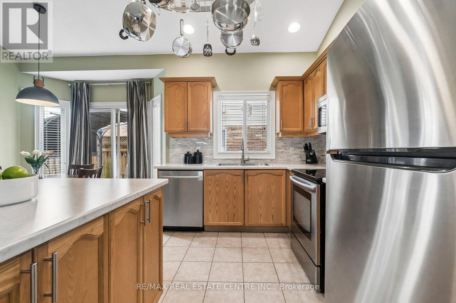 704 Russell Court, Shelburne, Ontario  L9V 3P4 - Photo 13 - X13161050