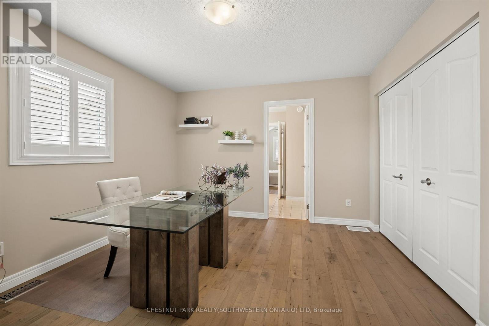 697 Breakwater Crescent, Waterloo, Ontario  N2K 4H8 - Photo 30 - X13161160