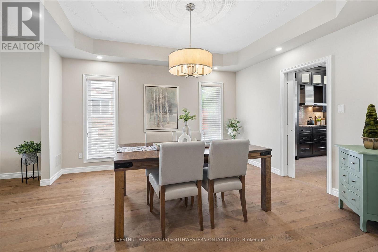 697 Breakwater Crescent, Waterloo, Ontario  N2K 4H8 - Photo 8 - X13161160