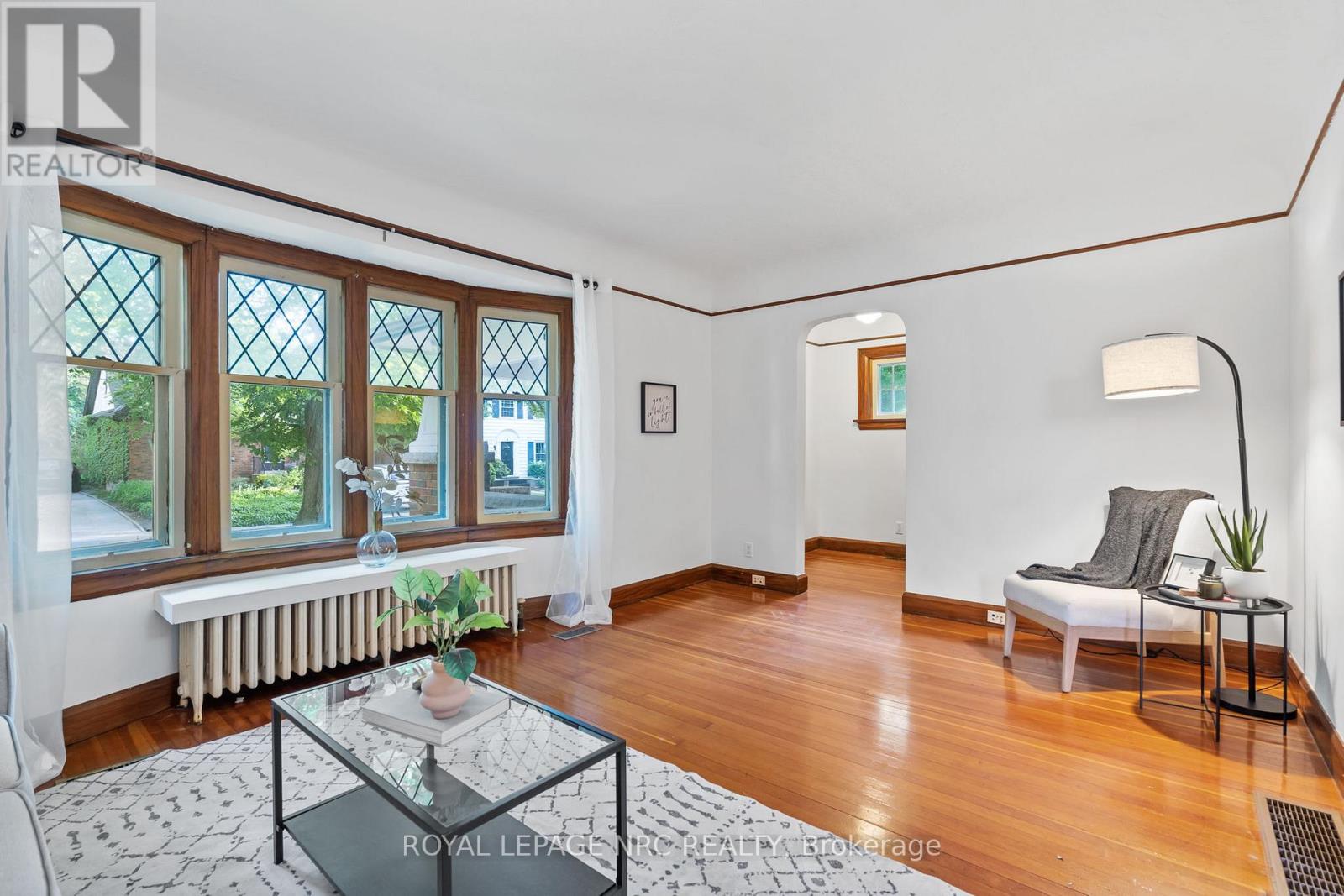 3 Gardiner Place, St. Catharines, Ontario  L2R 1Y7 - Photo 7 - X13161248