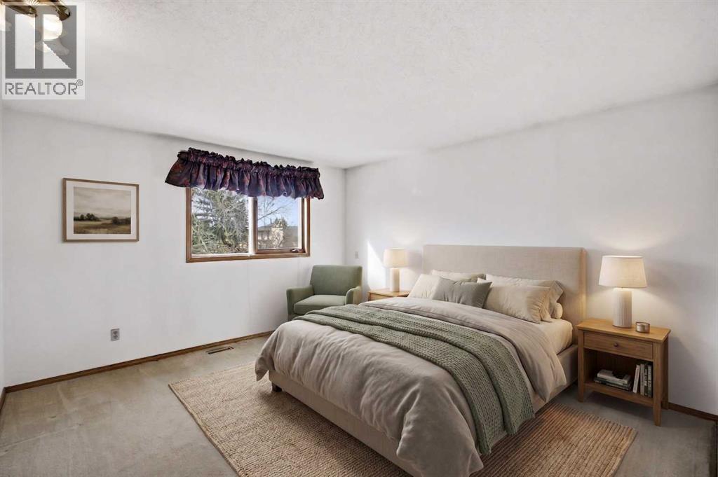 108 Santana Court NW, Calgary, Alberta  T3K 3B1 - Photo 21 - A2313323