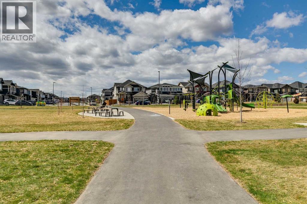 201 Vantage Drive, Cochrane, Alberta  T4C 3G4 - Photo 35 - A2313342