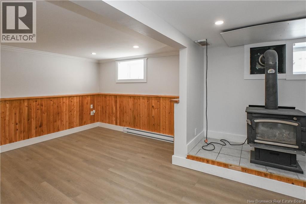 228 Pêcheur Nord Street, Lamèque, New Brunswick  E8T 1J3 - Photo 42 - NB131389