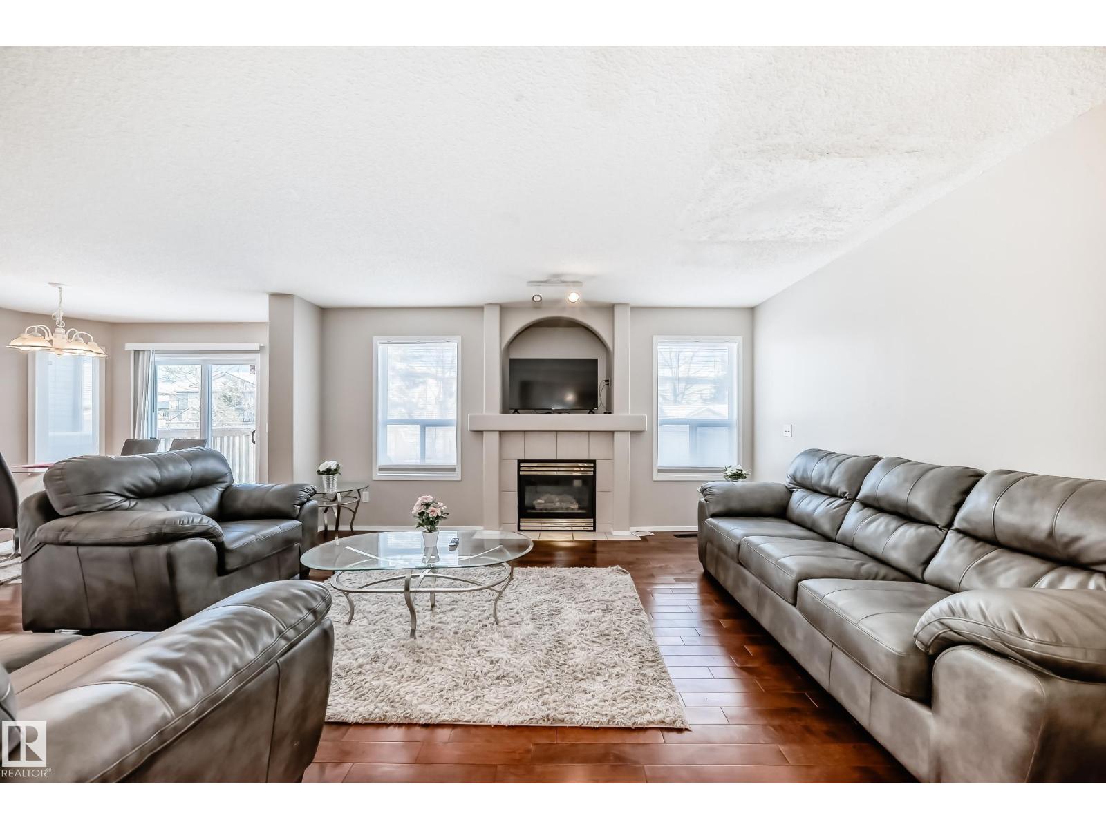 19024 50 Av NW, Edmonton, Alberta  T6M 2T7 - Photo 7 - E4489316