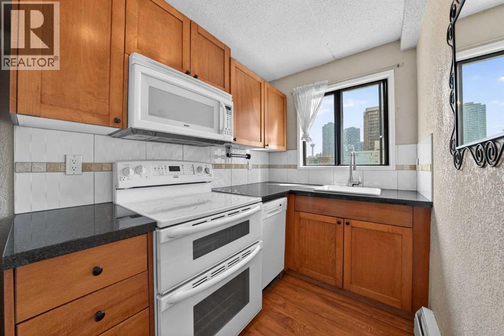 902, 735 12 Avenue SW, Calgary, Alberta T2R 1J7 - Photo 14 - A2312901