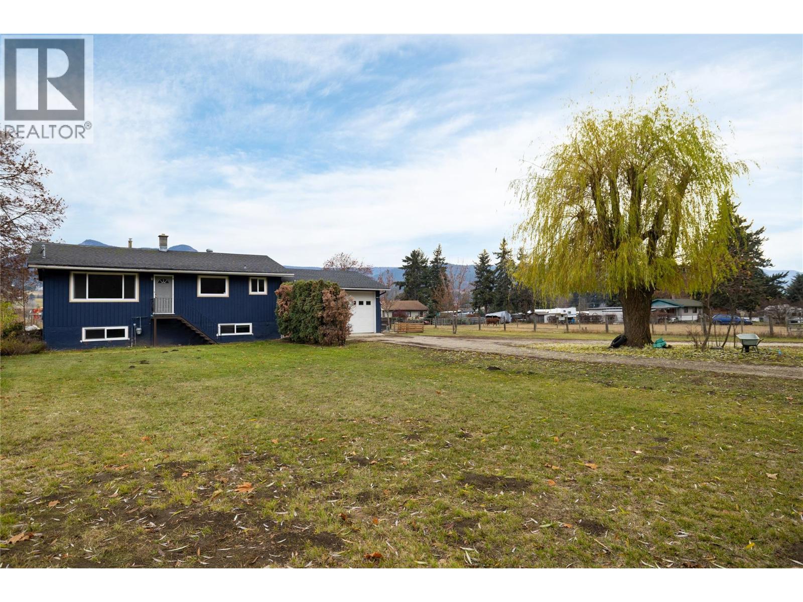 5712 6 Highway, Vernon, British Columbia  V1B 3E1 - Photo 35 - 10387960