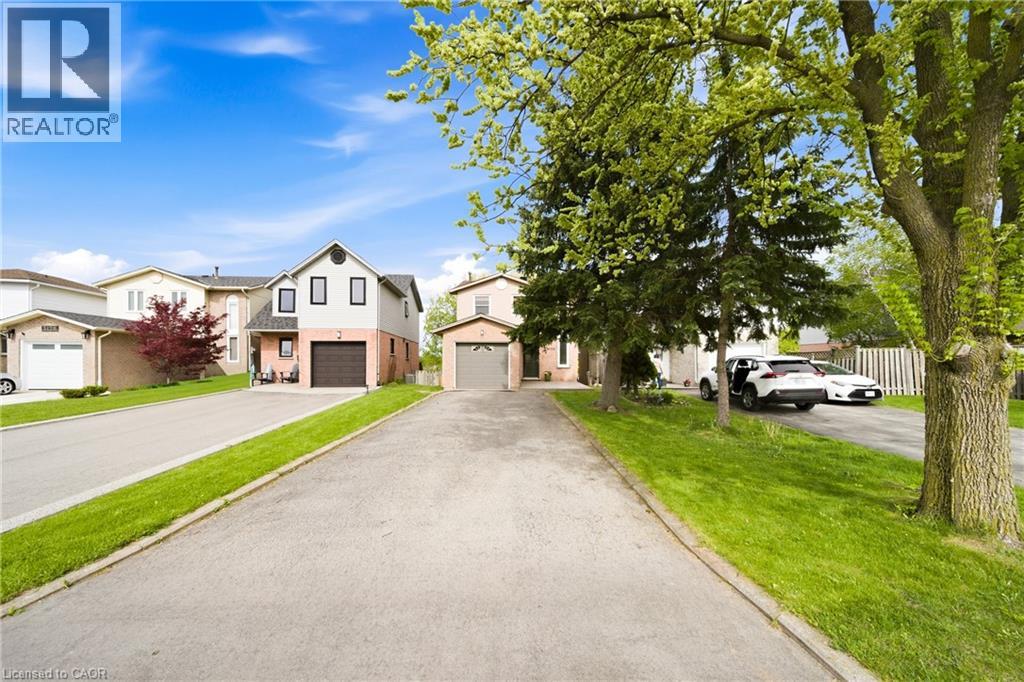 3124 Driftwood Drive, Burlington, Ontario  L7M 3C9 - Photo 4 - 40832541