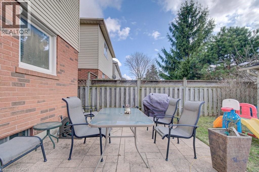 334 Christopher Drive, Cambridge, Ontario  N1P 1B9 - Photo 39 - 40831858