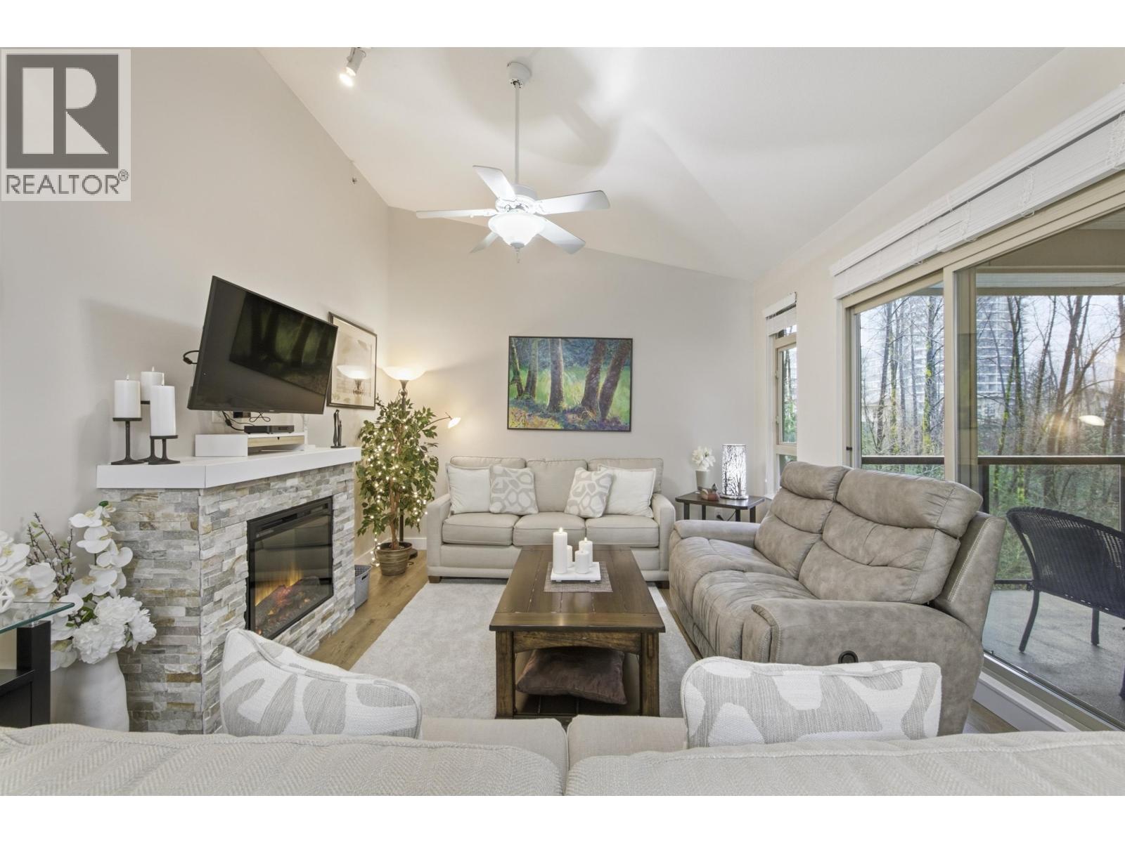 408 100 CAPILANO ROAD, Port Moody, British Columbia