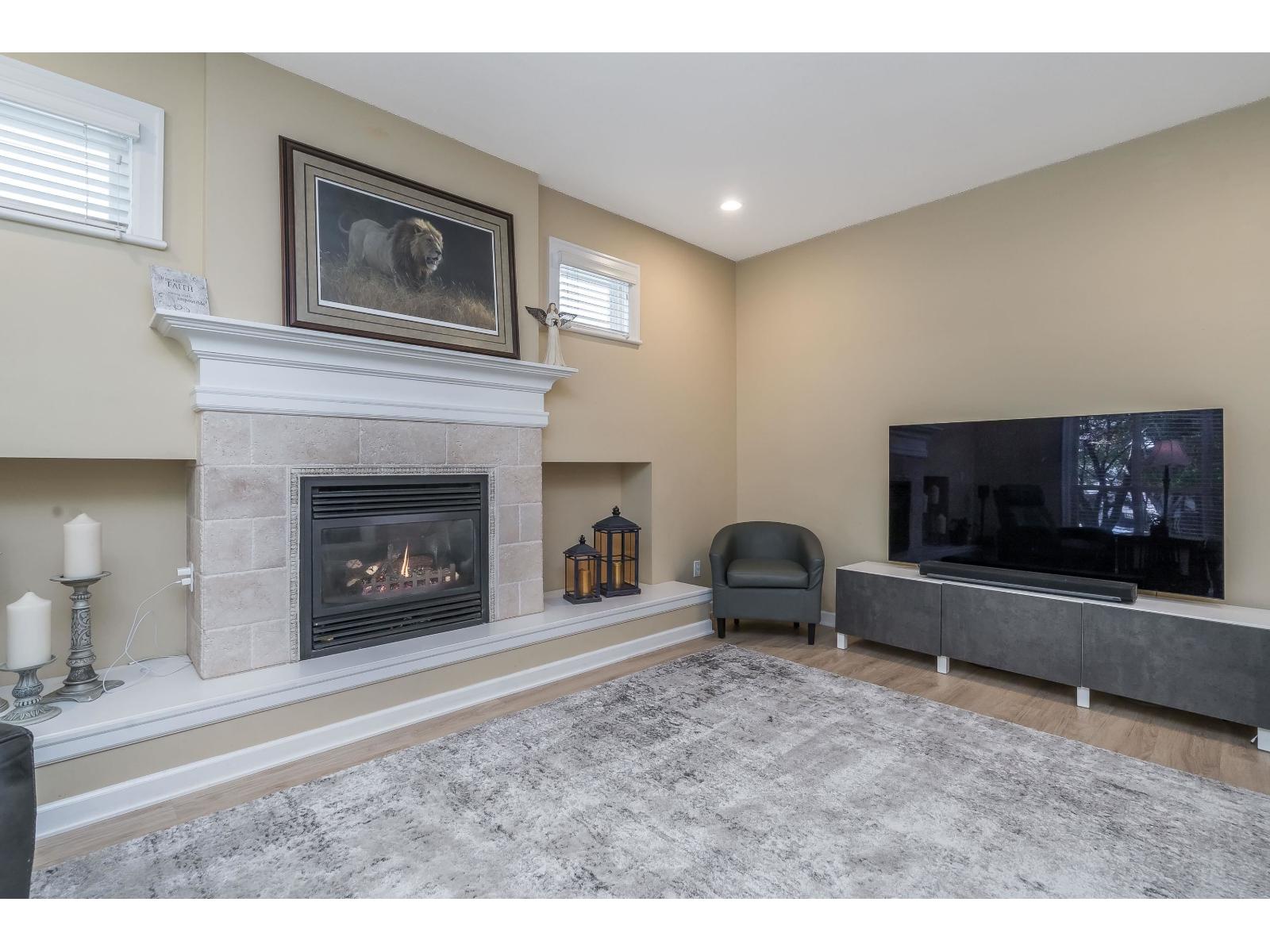 6741 193a Street, Surrey, British Columbia  V4N 0B8 - Photo 6 - R3125937