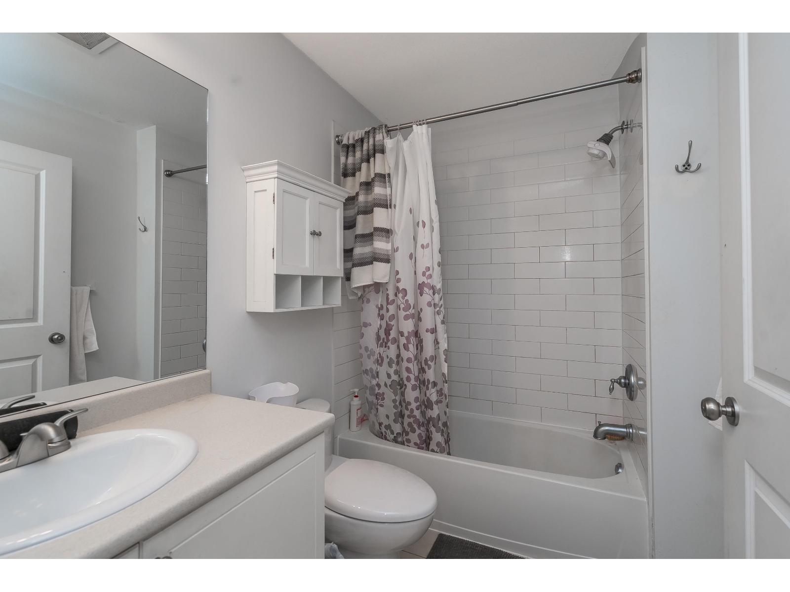 6741 193a Street, Surrey, British Columbia  V4N 0B8 - Photo 17 - R3125937