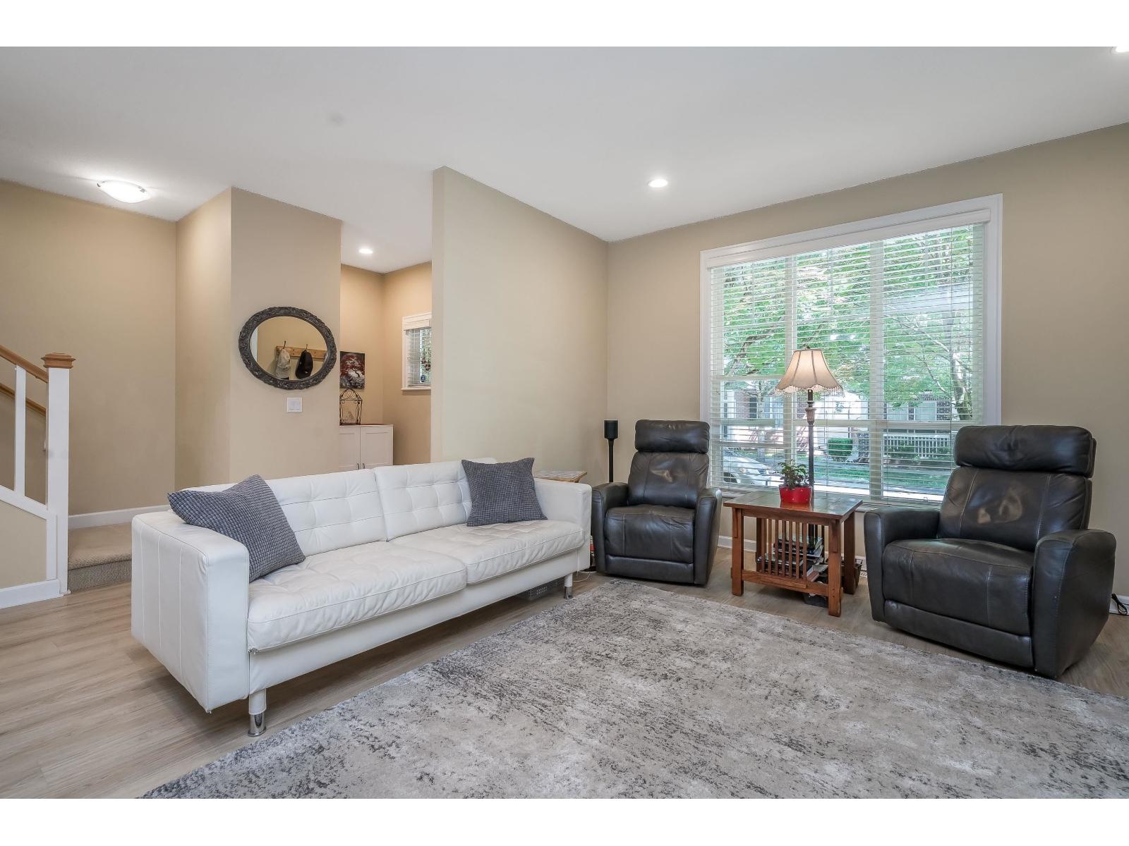 6741 193a Street, Surrey, British Columbia  V4N 0B8 - Photo 8 - R3125937