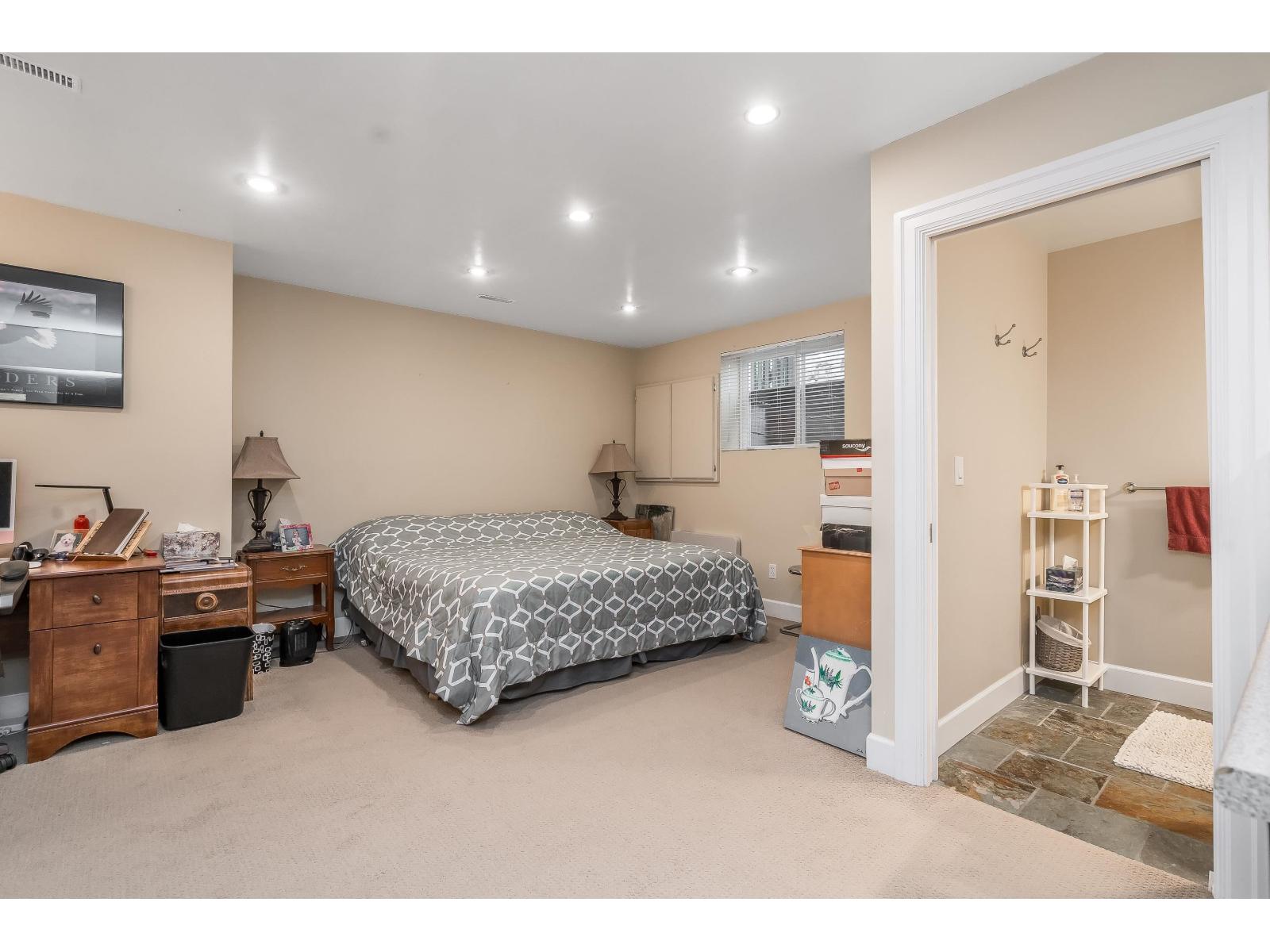 6741 193a Street, Surrey, British Columbia  V4N 0B8 - Photo 28 - R3125937