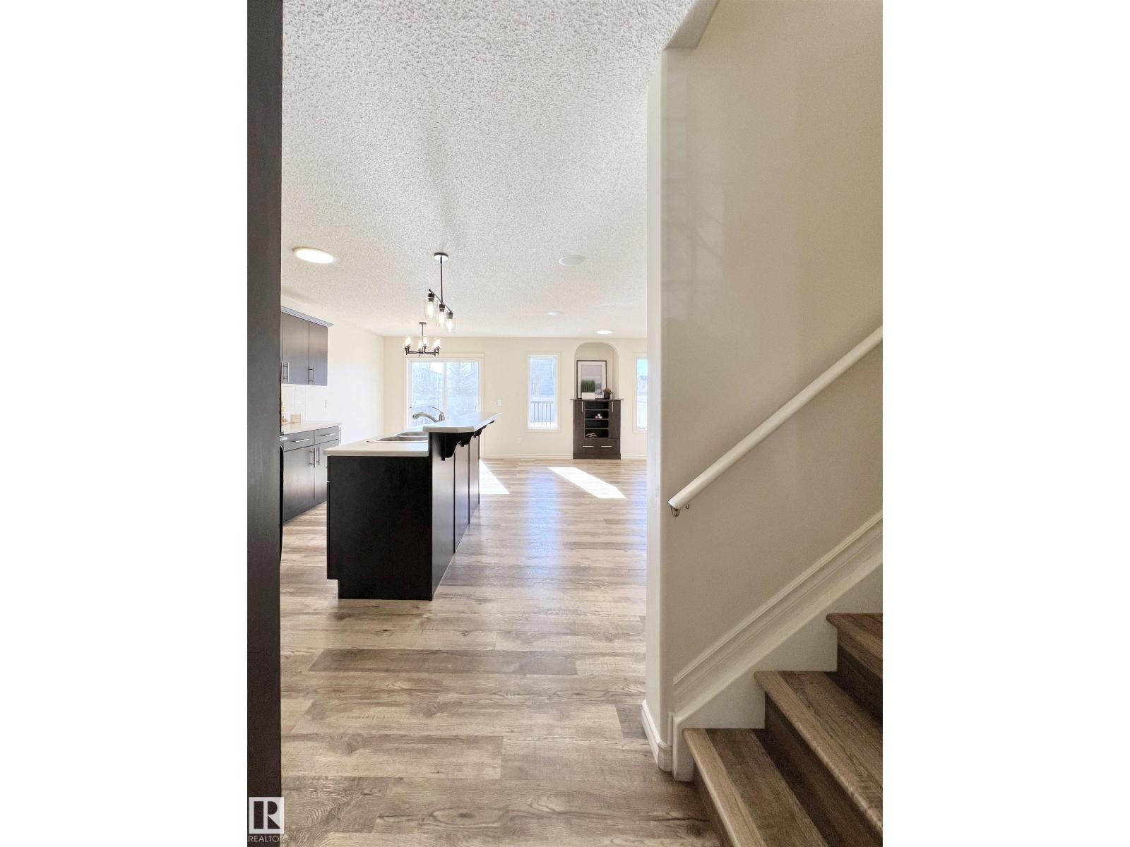 17127 7a Av Sw, Edmonton, Alberta  T6W 0M5 - Photo 5 - E4478438