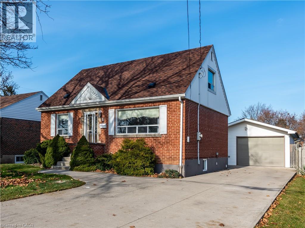 5 Carene Avenue Unit# Lowersuite, Hamilton, Ontario  L8K 3W3 - Photo 3 - 40832690