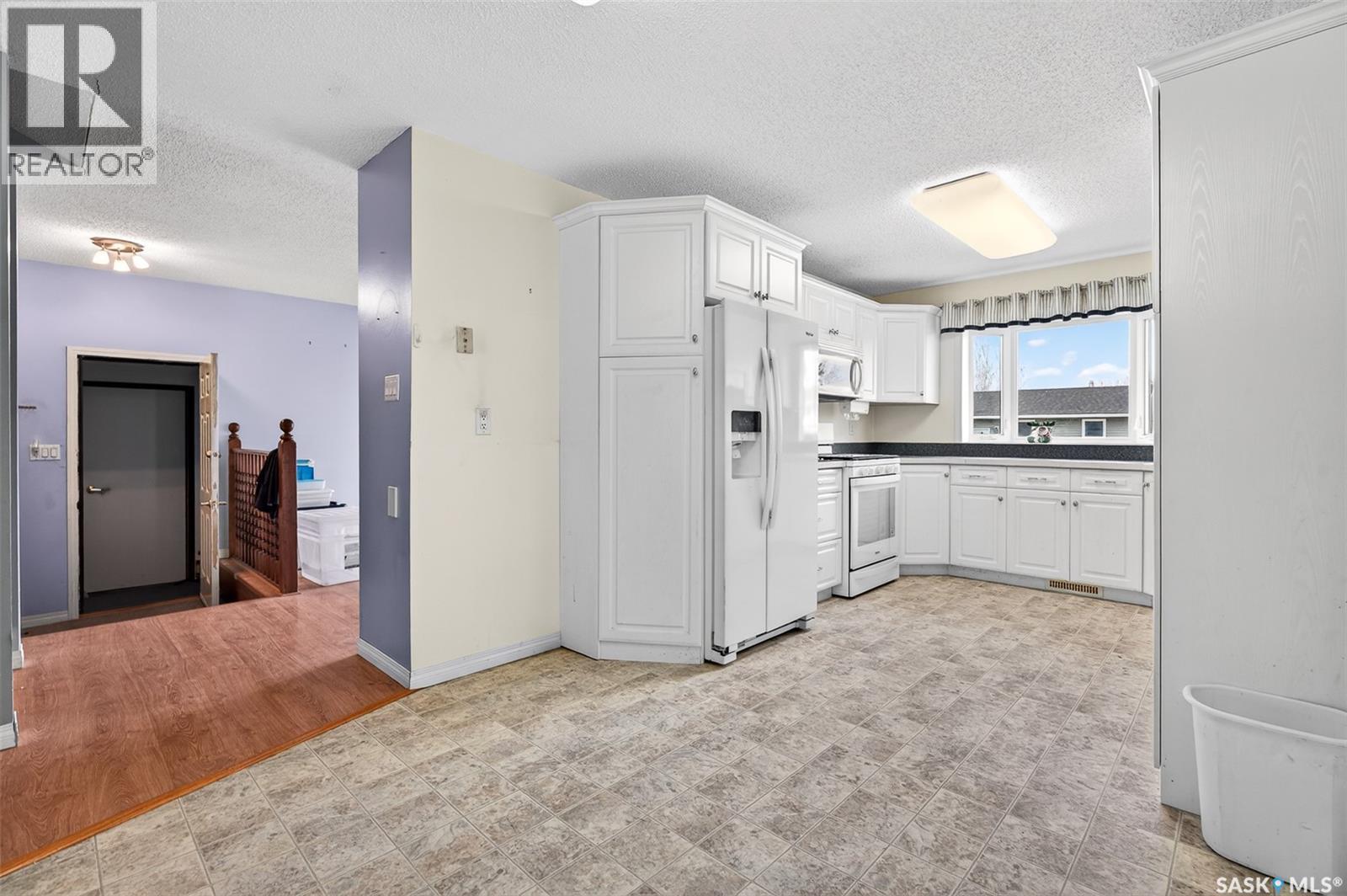 29 Edelweiss Crescent, Moose Jaw, Saskatchewan  S6J 1E4 - Photo 7 - SK036839