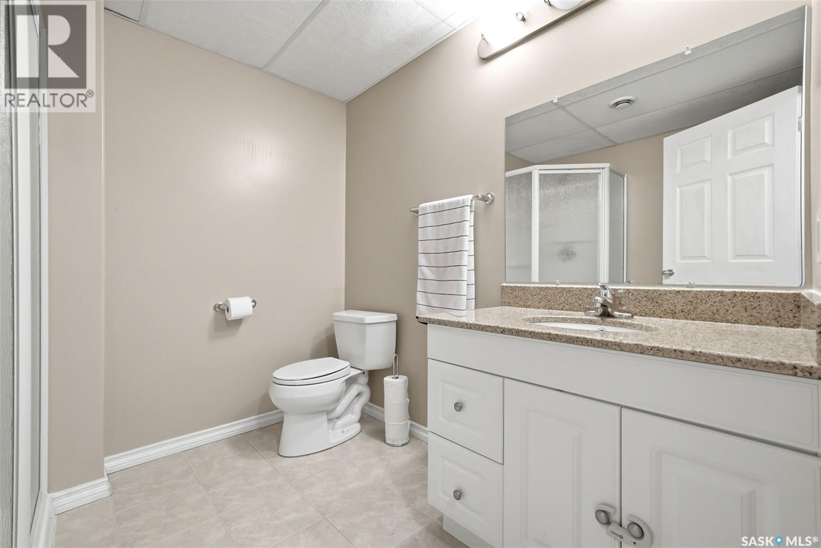 2090 Laurier Bay E, Regina, Saskatchewan  S4V 0P6 - Photo 28 - SK036785