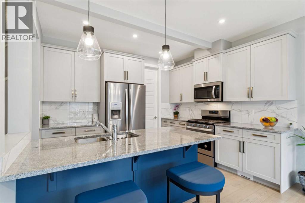 313 Marina Key, Chestermere, Alberta  T1X 1Y6 - Photo 5 - A2312950