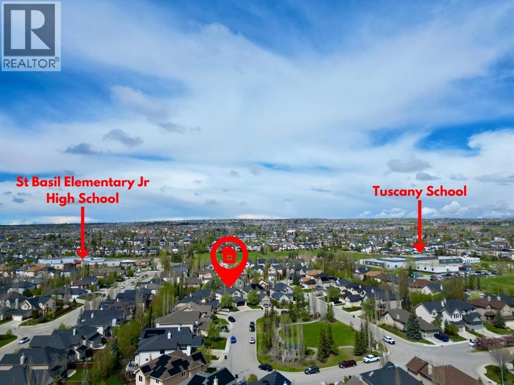 11 Tuscany Glen Green NW, Calgary, Alberta  T3L 2V8 - Photo 2 - A2313168