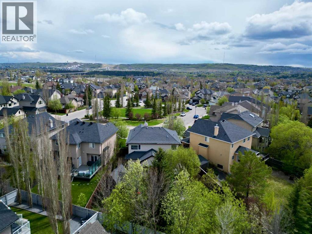 11 Tuscany Glen Green NW, Calgary, Alberta  T3L 2V8 - Photo 3 - A2313168
