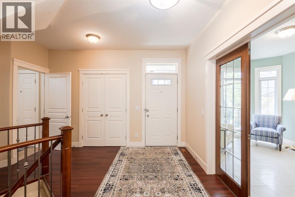 11 Tuscany Glen Green NW, Calgary, Alberta  T3L 2V8 - Photo 4 - A2313168