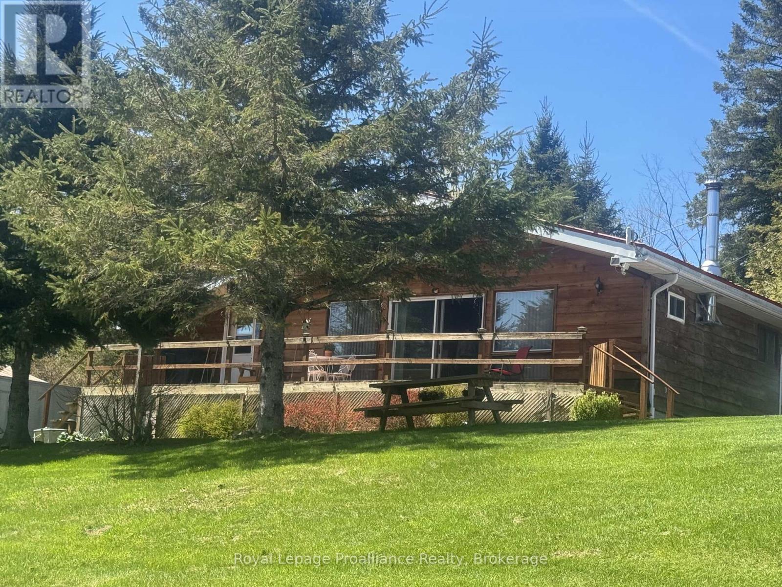 920 BEAVER CREEK ROAD, Marmora and Lake, Ontario