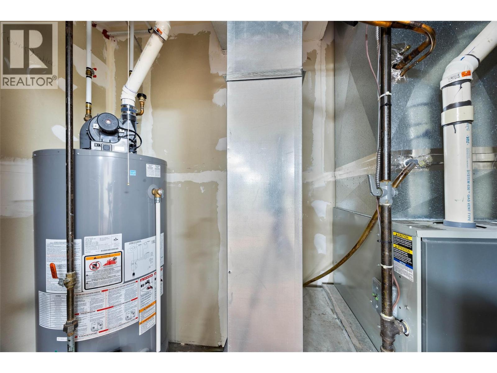 2805 Hwy 5a South Highway, Kamloops, British Columbia  V0E 2A0 - Photo 30 - 10388271
