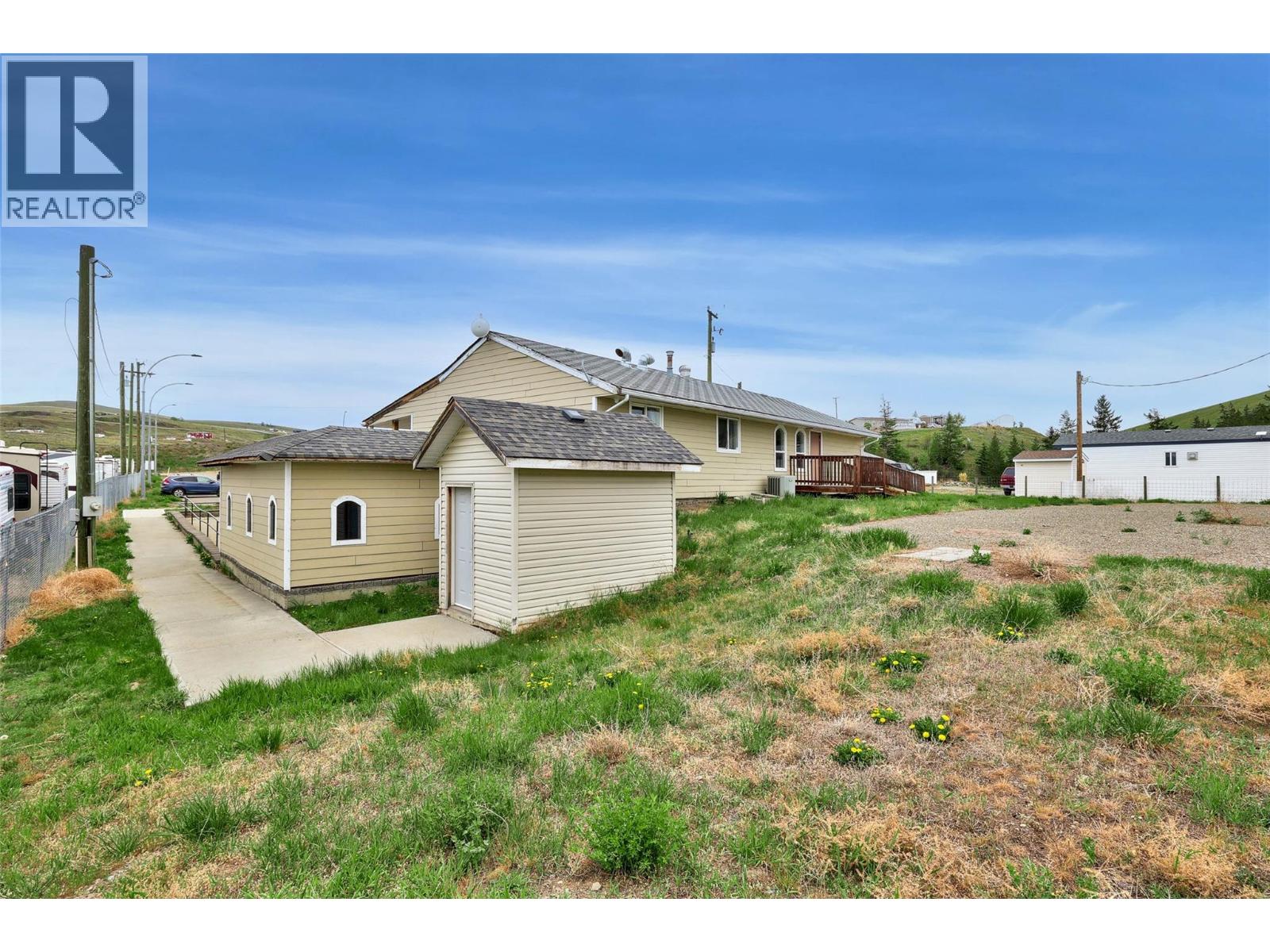 2805 Hwy 5a South Highway, Kamloops, British Columbia  V0E 2A0 - Photo 34 - 10388271