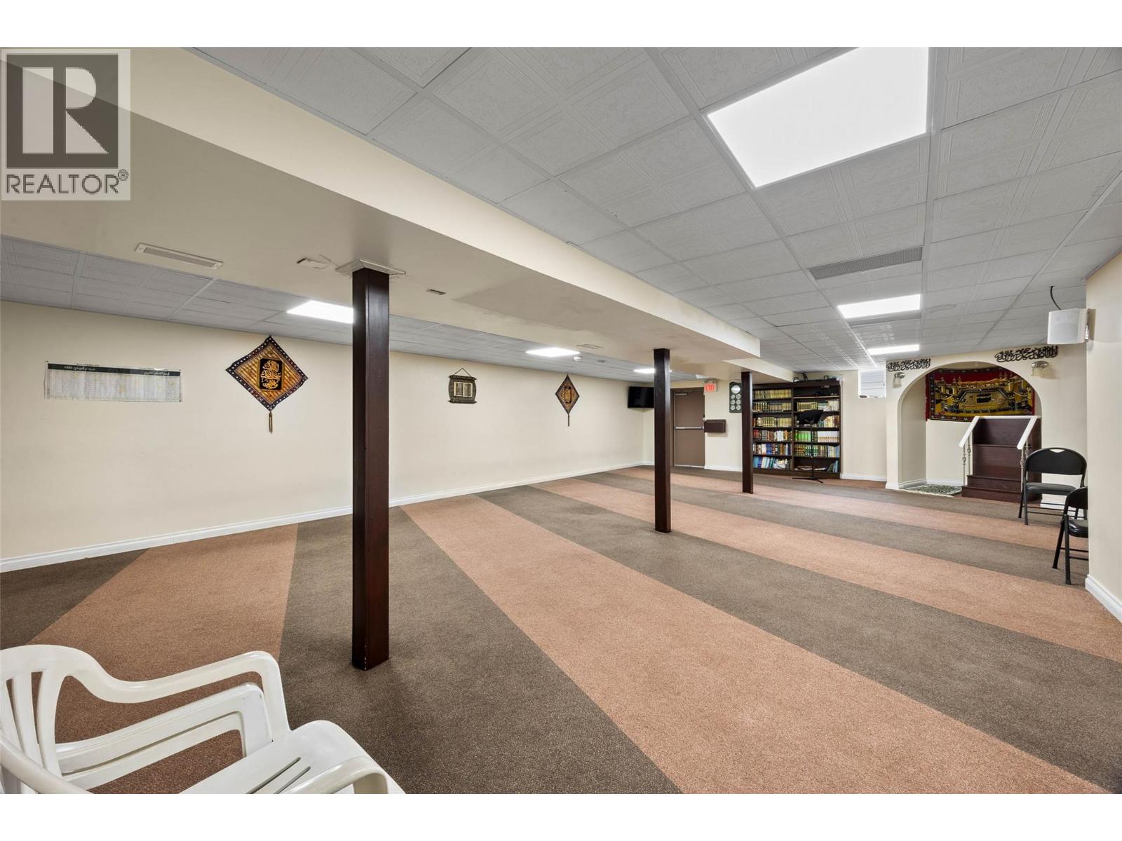 2805 Hwy 5a South Highway, Kamloops, British Columbia  V0E 2A0 - Photo 8 - 10388271