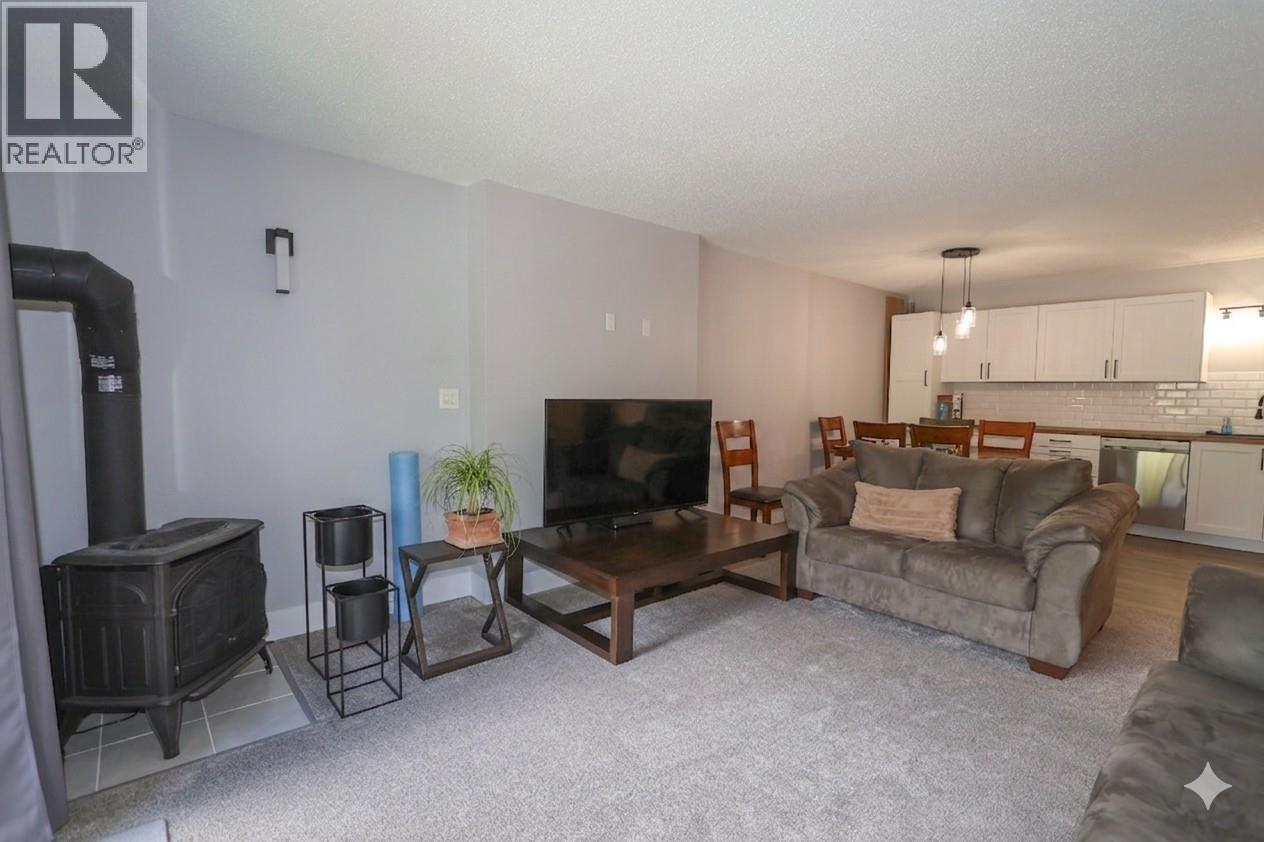1051 Gerry Sorensen Way Unit# 221-223, Kimberley, British Columbia  V1A 2Y5 - Photo 5 - 10387892
