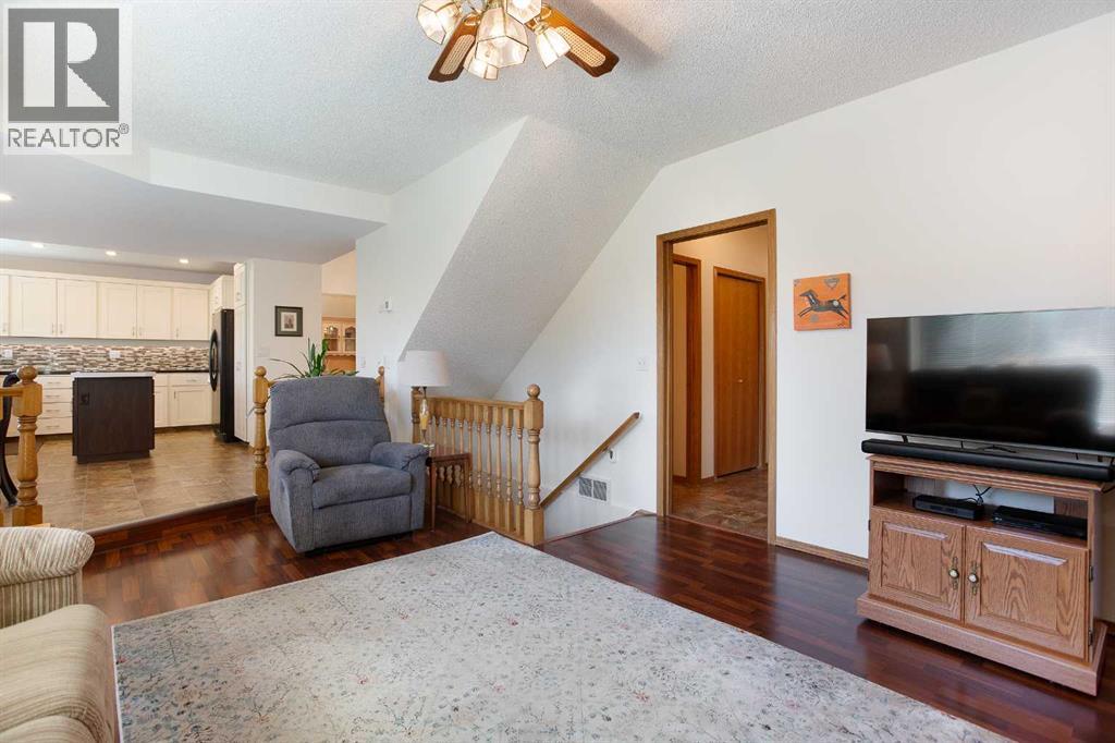 26 Sunhaven Link SE, Calgary, Alberta  T2X 2M4 - Photo 17 - A2313572