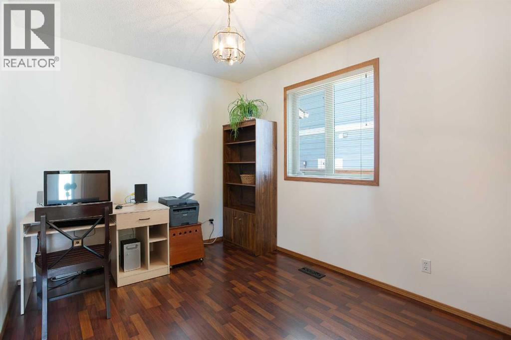 26 Sunhaven Link SE, Calgary, Alberta  T2X 2M4 - Photo 18 - A2313572