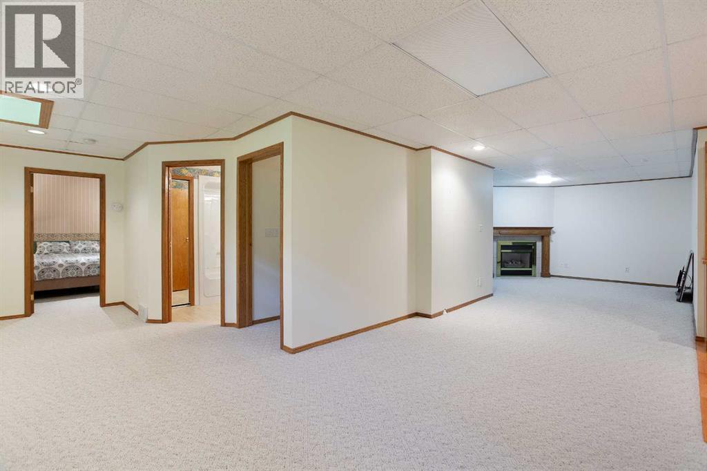 26 Sunhaven Link SE, Calgary, Alberta  T2X 2M4 - Photo 32 - A2313572