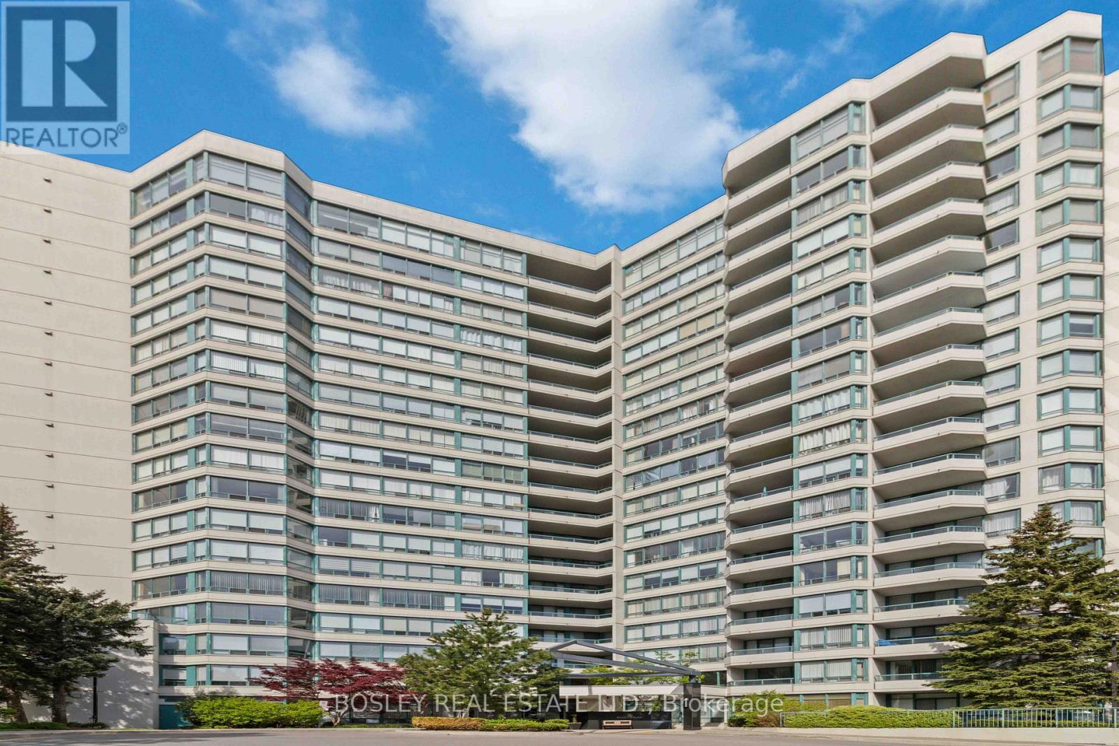 206 - 7250 Yonge Street, Vaughan, Ontario  L4J 7X1 - Photo 2 - N13161458