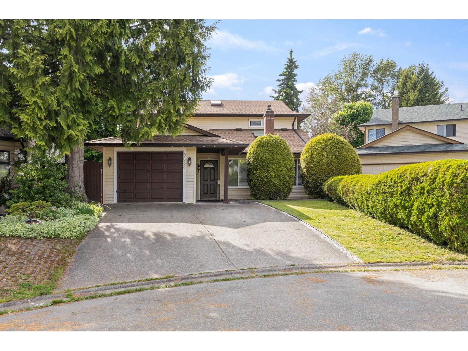 9683 155B STREET, Surrey, British Columbia