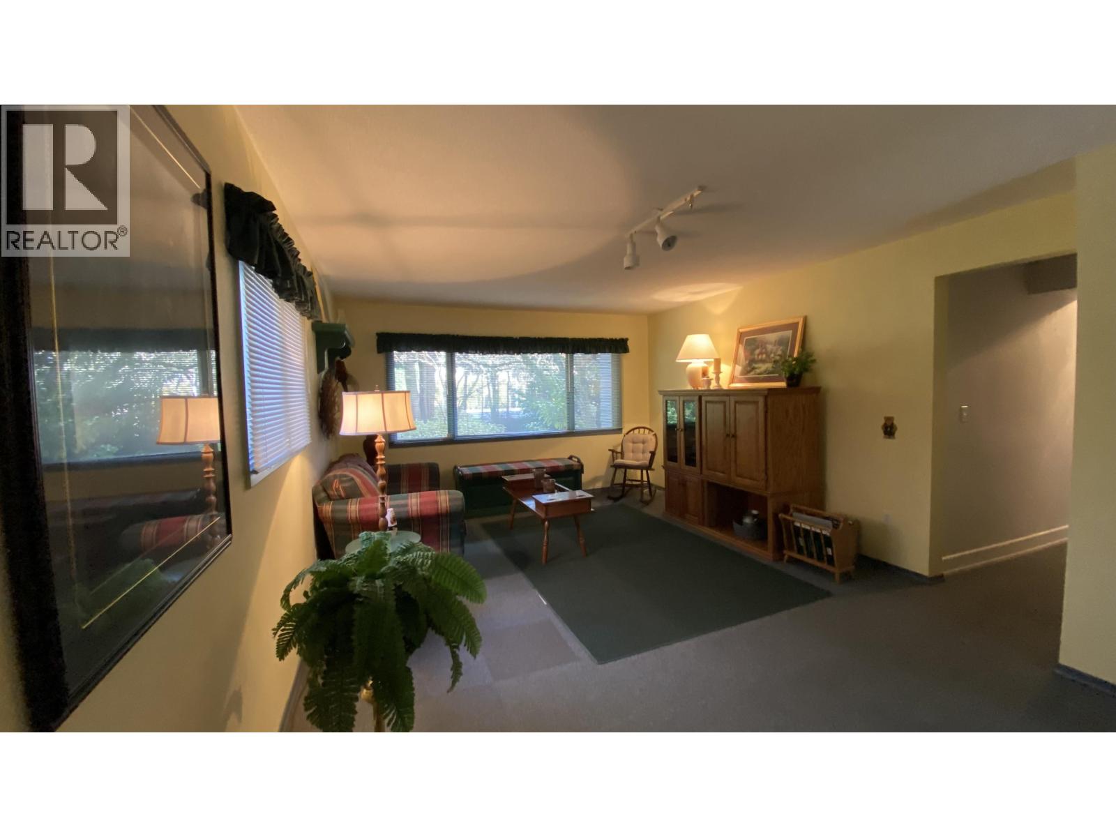 7740 Blundell Road, Richmond, British Columbia  V6Y 1J4 - Photo 7 - R3125060