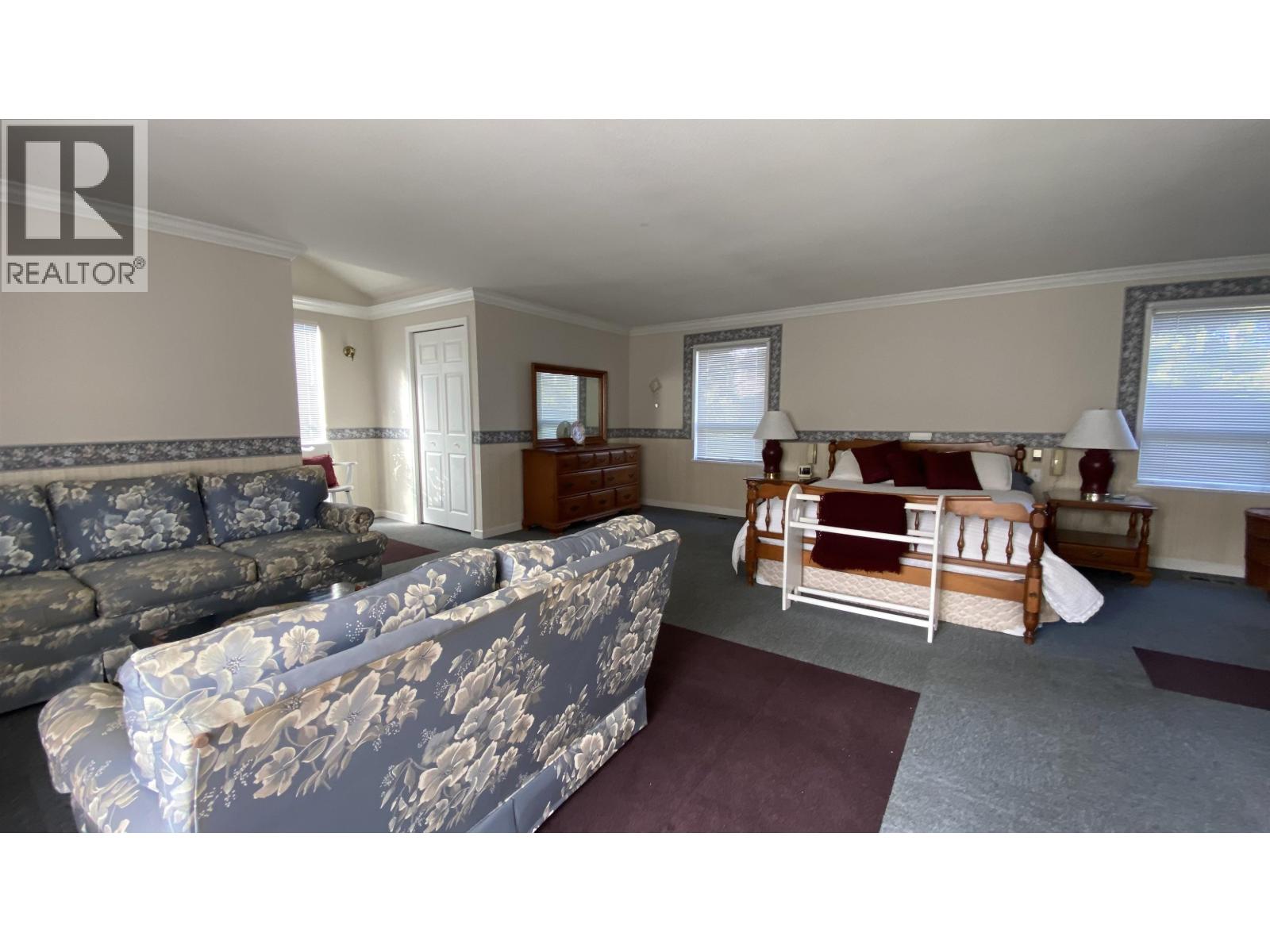 7740 Blundell Road, Richmond, British Columbia  V6Y 1J4 - Photo 12 - R3125060