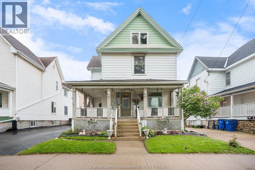 282 Queen Street, Chatham, Ontario  N7M 2H4 - Photo 1 - 26011452