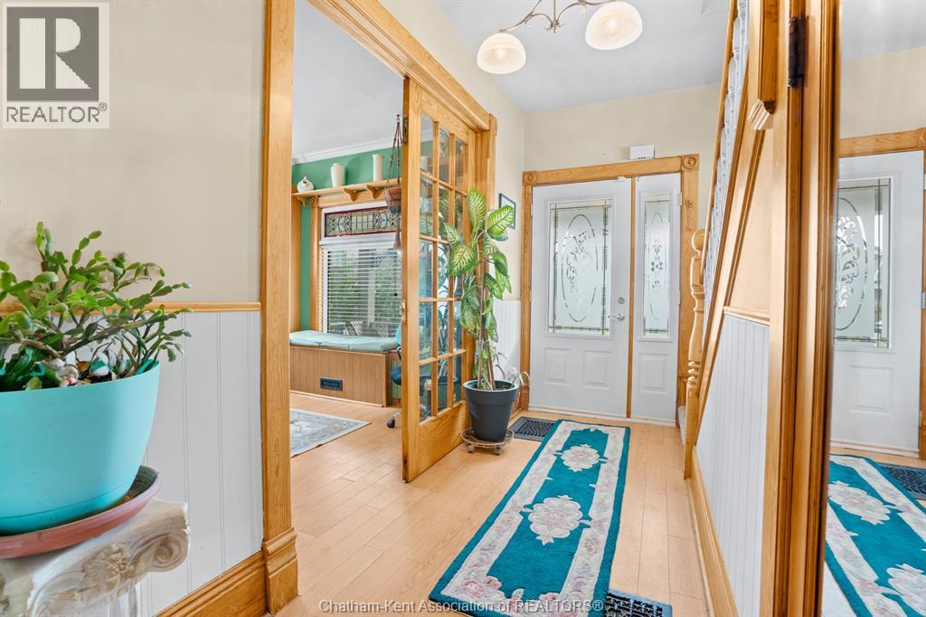 282 Queen Street, Chatham, Ontario  N7M 2H4 - Photo 4 - 26011452