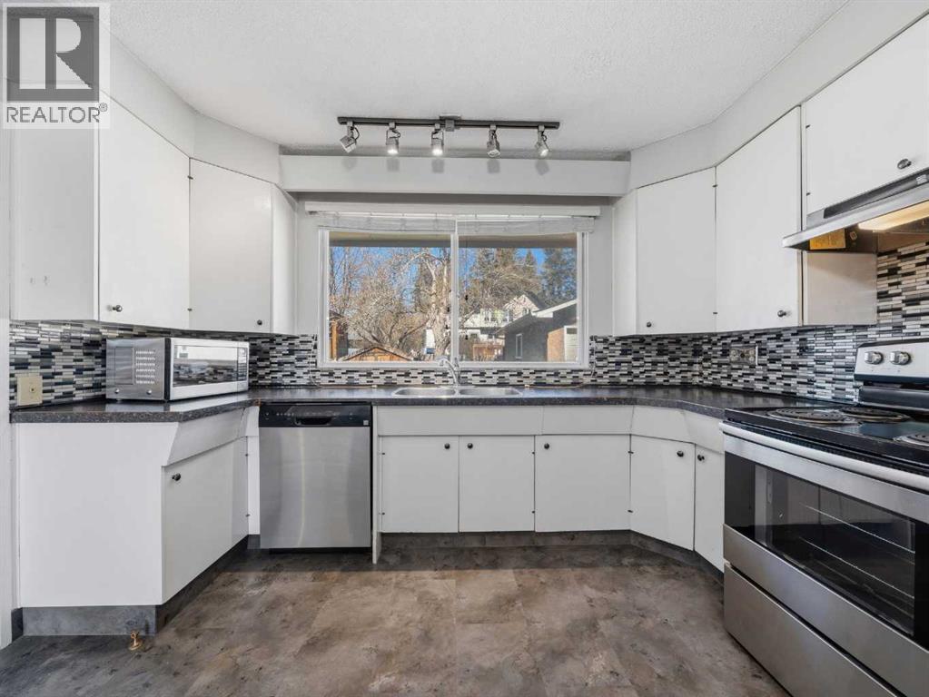 5123 Bulyea Road NW, Calgary, Alberta  T2L 2H8 - Photo 11 - A2309215