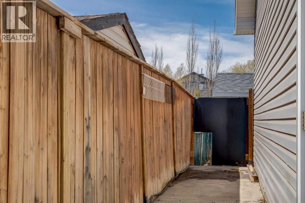 15 Barber Street NW, Langdon, Alberta  T0J 1X2 - Photo 43 - A2309366
