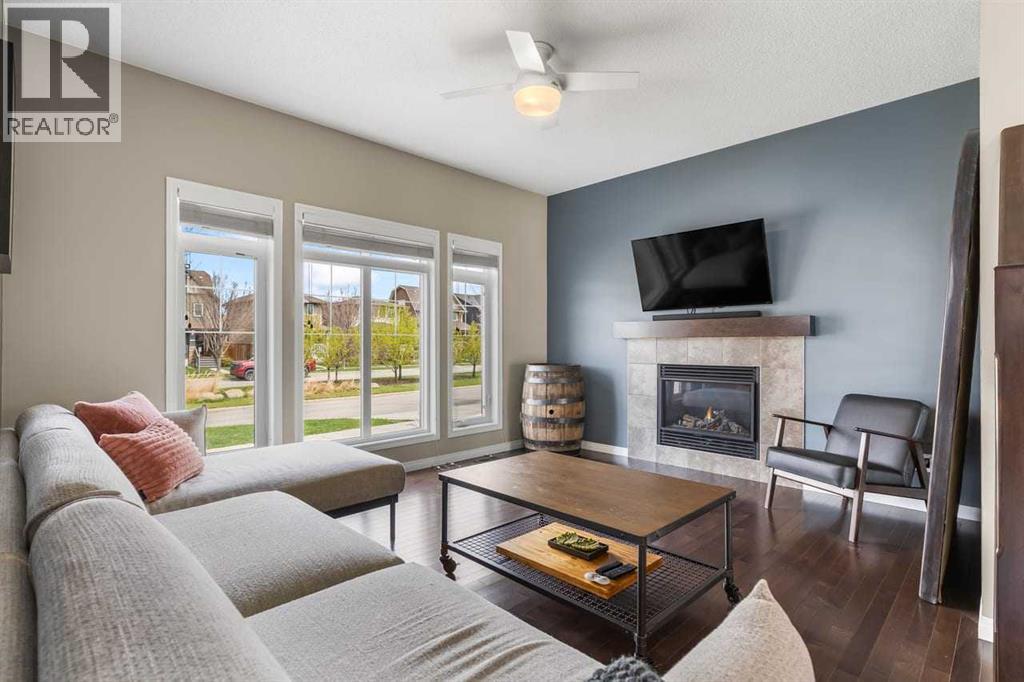 145 Heartland Way, Cochrane, Alberta  T4C 0M5 - Photo 14 - A2313047
