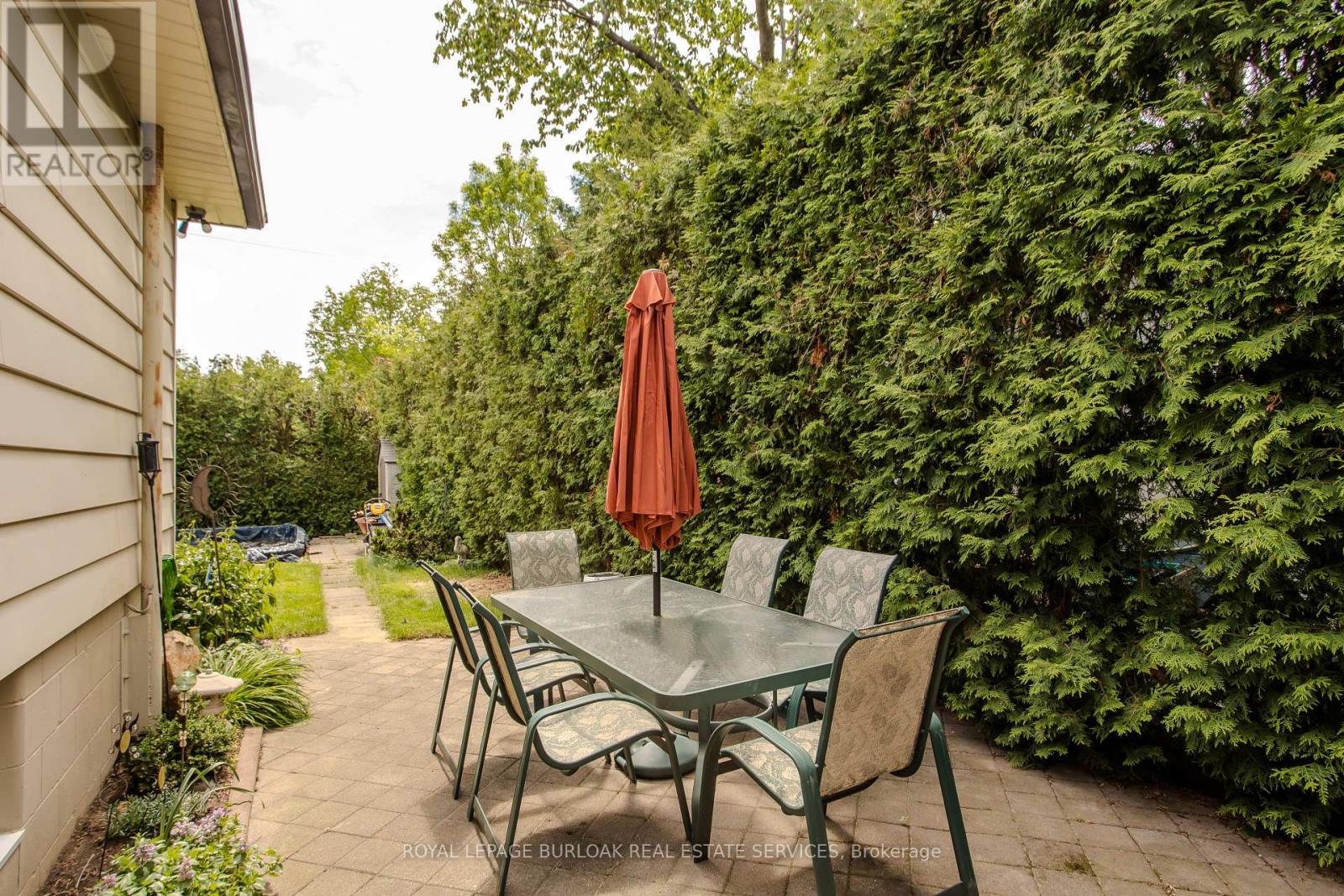 643 Artreva Crescent, Burlington, Ontario  L7L 2B8 - Photo 22 - W13161380