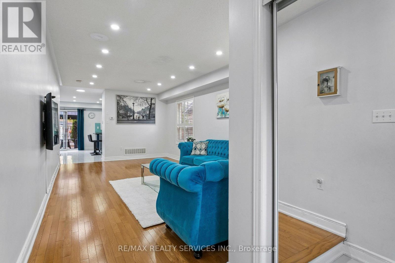 276 Fitzgerald Crescent, Milton, Ontario  L9T 5Y3 - Photo 6 - W13161394